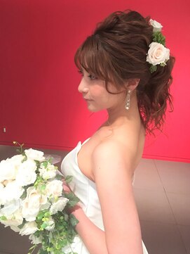 ドルチェ(DOLCE) ふんわりポニーテール