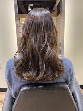 ミューズアヴェダ 浜町店(MUSE AVEDA) 透け感ヌーディロング