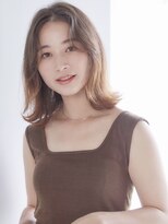 リラクシー大人ロブ韓国ヘア_オルチャンバング_小顔に見せるヘア