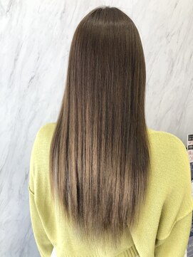 リーオオサカ(Lee Osaka) フォギーベージュ/kana