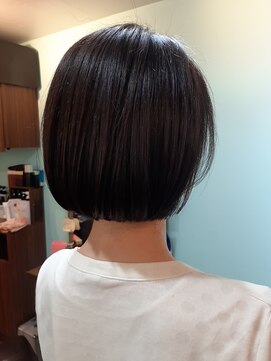 ヘアーアンドスパ コーラルルーム(Hair&spa CORAL room) ストレートボブ