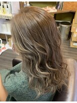 トランク(Trank)&nbsp;ハイライトベージュ