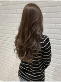 ベージュ系　ハイライト　大人ロングスタイル