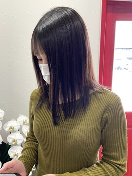 ロッソフィーロ(Rosso Filo) 艶髪ストレートヘア