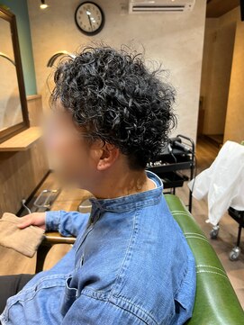 フィッシュボーン(Fish Bone) メンズ　ボタニカルパーマ