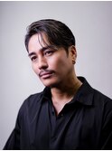 大人男髪ナチュラルセンターパート ハイライト