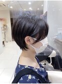 耳掛けマッシュショート