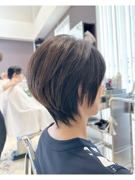 イースト(YEAST) ショートボブ