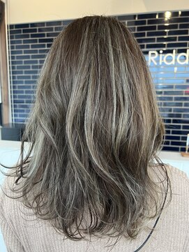 リドル ヘアー 駒生店(Riddle HAIR) ミディアムハイライト