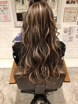 チャンプ 高の原店(Champ) ロング×ハイライトカラー