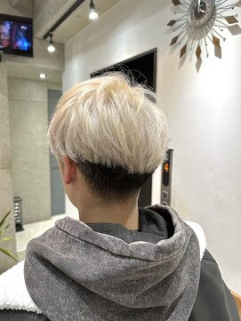 フェリア 渋谷(Feria) 【Feria渋谷】ホワイトメンズカラー♪“Sota Tawara”