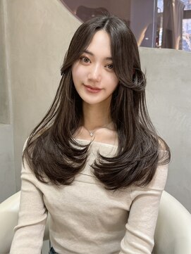 グロー 大宮(GLROW) 韓国風イメチェン美髪ワイドバングレイヤーカット韓国ヘア大宮