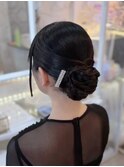 結婚式 二次会 お呼ばれ アップスタイル×ビジューピン