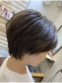 ショートボブ