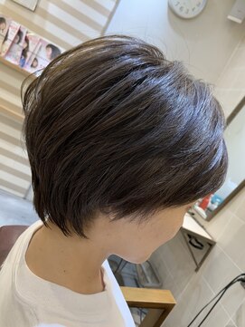 ツリーズ(Trees) ショートボブ