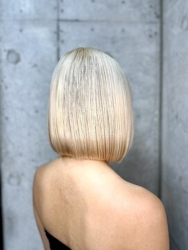 ガナンシア 横浜本店(ganancia) ホワイトブロンド＋カット