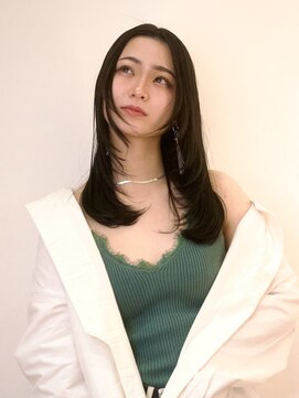 ビュートリアム 梅田(BEAUTRIUM) 顔周り大人レイヤー