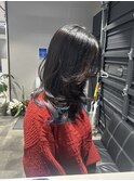 ブルーの裾カラー