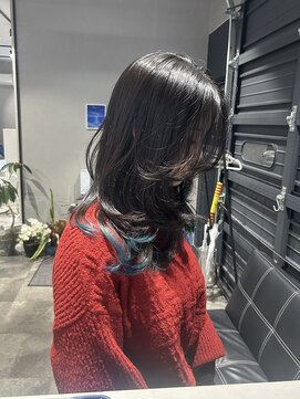 スイ(Suy') ブルーの裾カラー