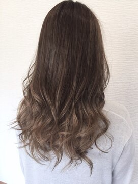Hair atelier JURAKU　【ヘア アトリエ  ジュラク】 グラデーションカラー