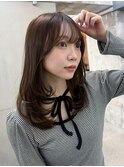 美髪ワンカールレイヤーミディアムワシースルーバングヘア