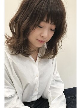 パース ビス 松戸西口店(PARS bis) 切りっぱなしボブ+ダークネイビー