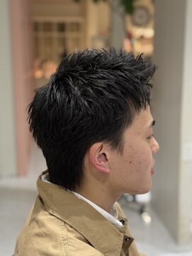 ワークスヘアーメンズ(WORKS HAIR MEN'S) スパイキーショート