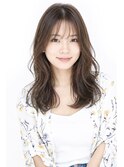 バイオレットアッシュカラーが可愛いセミロング