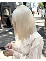 ベレーザ 渋谷(BELEZA)&nbsp;20111_ホワイトブロンドハイトーンカラーレイヤーショートボブ