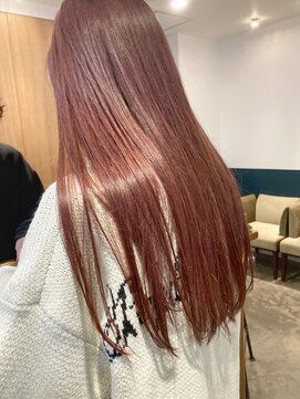 ヘアーブレイス(hair brace) ピンクベージュカラー　stylist 菅野竜矢