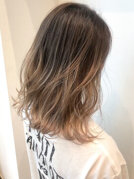 マイラ 銀座(myla) 【田村】外国人風バレイヤージュブリーチカラーサンドベージュ