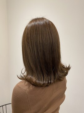 リリアーナ(LILIANA) 【LILIANA】柔らかハニーグレージュとプツっとロブ♪