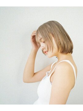 アラナ 薬院(alana) 髪質改善トリートメント・縮毛矯正《乾かすだけでキマる》