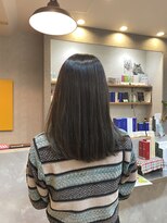 ブロッサム 東中野店&nbsp;シルキーベージュくびレイヤーエモージュデザインカラー透明感