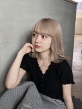 メゾンイロ(Maison I.R.O+) ミルクティーグレージュ