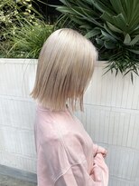 マッシュ 北堀江(MASHU)&nbsp;ブロンドベージュのハイトーンボブ