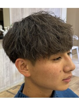 ヘアアンドフェイス ルースト(hair&face ROOST) スパイラルシャドウパーマ