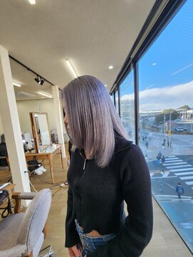 ミラシィ 成田(Mirashy) ハイライトカラーミルクティーベージュレイヤーカット