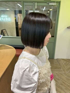 ラヴィズム(LUVISM) 顔周りレイヤー/ダブルカラー/髪質改善/ケアブリーチ万代新潟駅