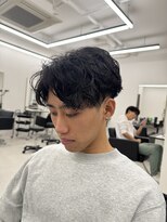 ステージ(STAGE)&nbsp;センターパート　本厚木　フェザーパーマ