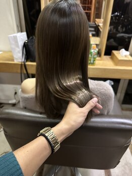 ヒババイワエン 三浦(HIBA by WAEN)の写真/理想のストレートをあなたに♪【tokio・ハホニコ】で髪質改善★前髪や襟足など部分のみ縮毛矯正も相談OK