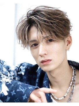 アストラ(ASTRA) MEN’S HAIR/波巻きツイストスパイラル/リバースセンターパート