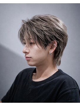 オーシャントーキョー 原宿(OCEAN TOKYO) センターパートウルフフェザーパーマニュアンスパーマローライト