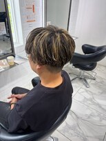 ヴァンカウンシル 一宮店(VAN COUNCIL)&nbsp;【メンズ】束感ハイライトマッシュでスッキリ小顔魅せ