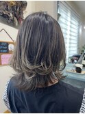 グレージュカラー