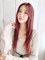 ヘアメイク ナル(hair make nalu)&nbsp;ツヤ感ピンクのナチュラルレイヤーストレート