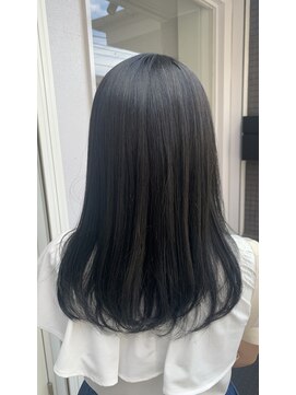 ドットエフ(.f) ロング/暗髪/ブルベ冬カラー