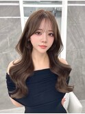 レイヤーカット くびれヘア 夏のヘアアレンジ