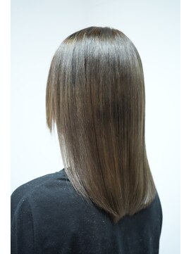 チェロ(CHERO) ★美髪ダブルカラー大人可愛い＃モテ髪＃オリーブカラー