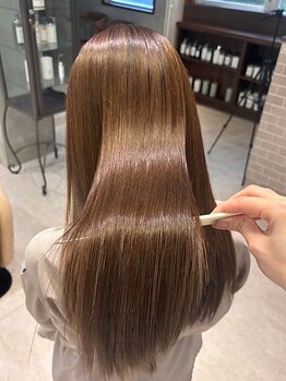 ナージーカフナ(NAJEY cafna)の写真/オイルストレートが大人気サロン！注目技術を沖縄では本店と支店で体験できます！ツヤ髪と柔らかい質感へ☆